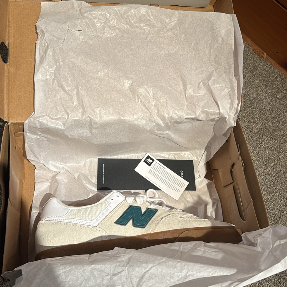 New Balance Numeric 574 - Picture 2 of 4